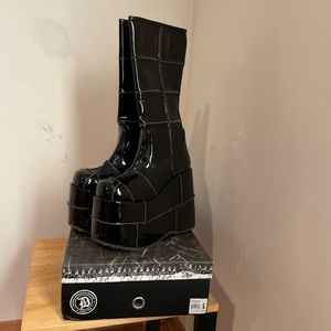 Demonia Men's Stack 301 Platform Boots Black Vegan Patent 11M OG Box